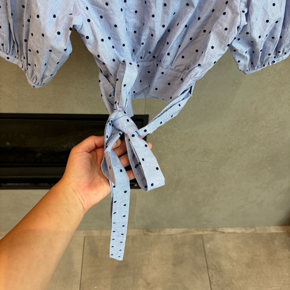 Tularosa Capri Polka Dot Puff Sleeve Wrap Crop Top, Size S - Picture 11 of 12